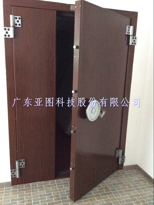 门业图片-防爆门批量生产热转印防爆门，石化防爆门批发，制药厂防爆门价格FBM1021图片
